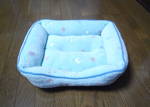 新しいクッション