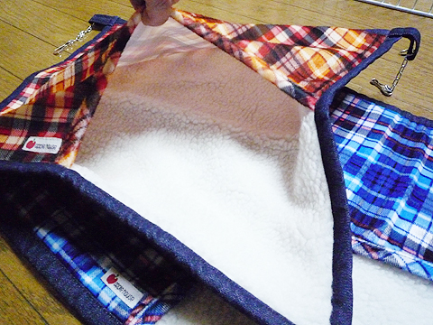 フワフワのボアです。